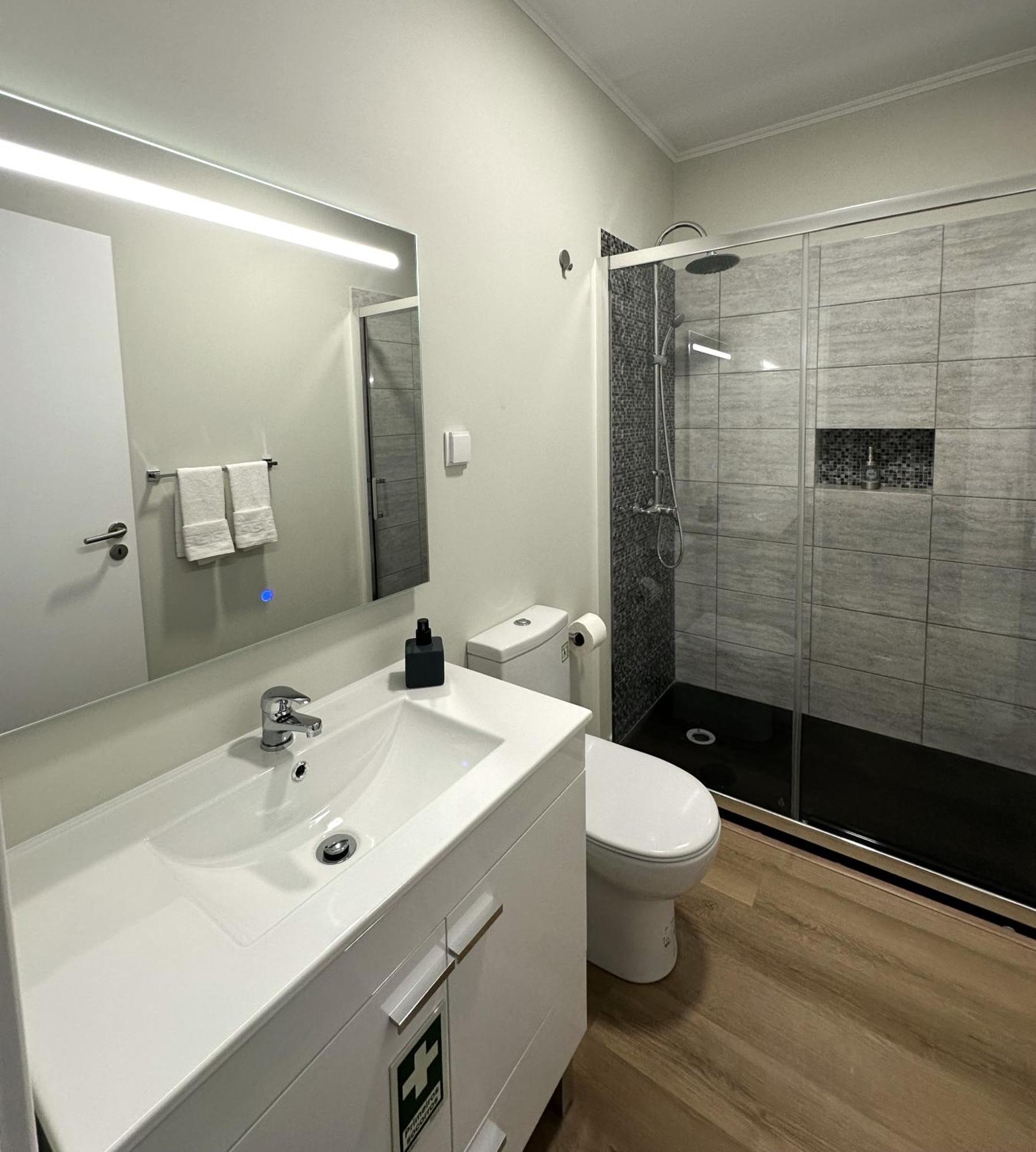 Oasis Suites - Funchal Exteriör bild